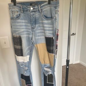 AMIRI JEANS SIZE 32